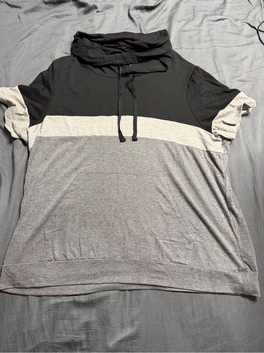 Colorblock Short Sleeve Hooded Top - Black, Light Gray, Heather Gray